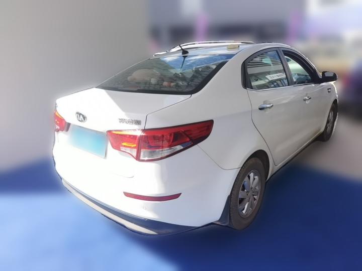 K2 2015 Sedan 1.4L MT GLS photo 6
