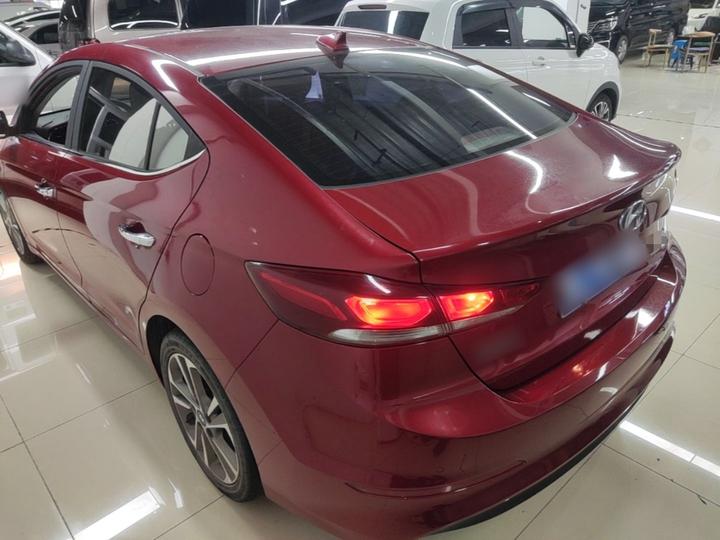 Elantra 2016 1.6L AT Smart Elite photo 4