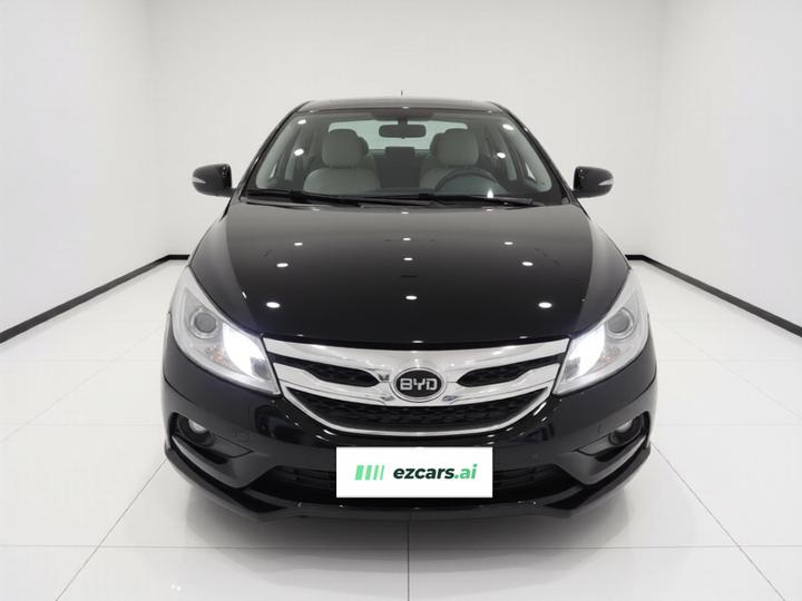 2015 Facelift 1.5L MT Luxury photo 2
