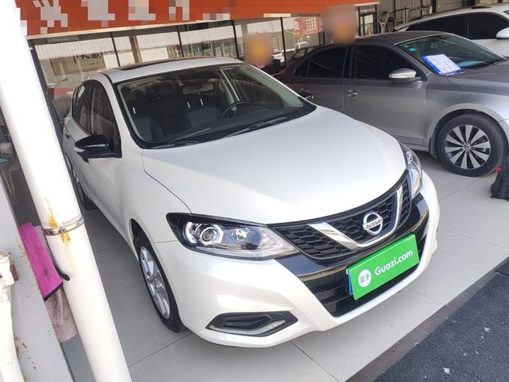 Tiida 2021 1.6L CVT photo 3