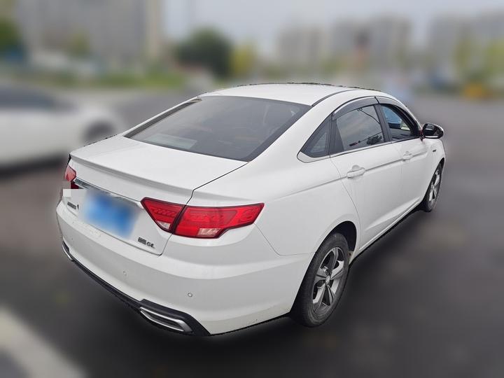 Emgrand GL 2018 1.4T MT Elite Connected photo 6