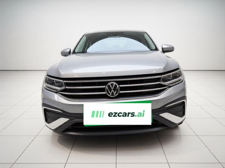 Tiguan L 2022 330TSI AT RWD Smart photo 2