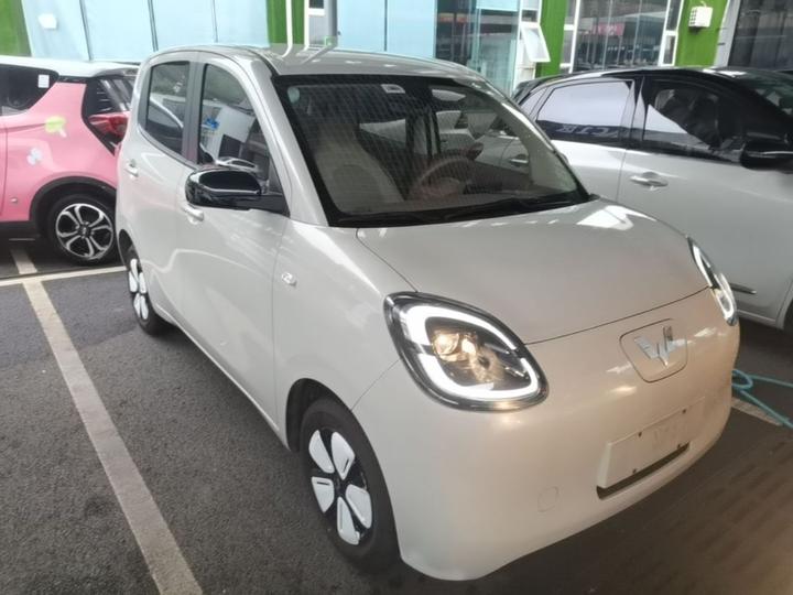 Hongguang MINIEV 2025 4th Gen 4-Door Advanced photo 3