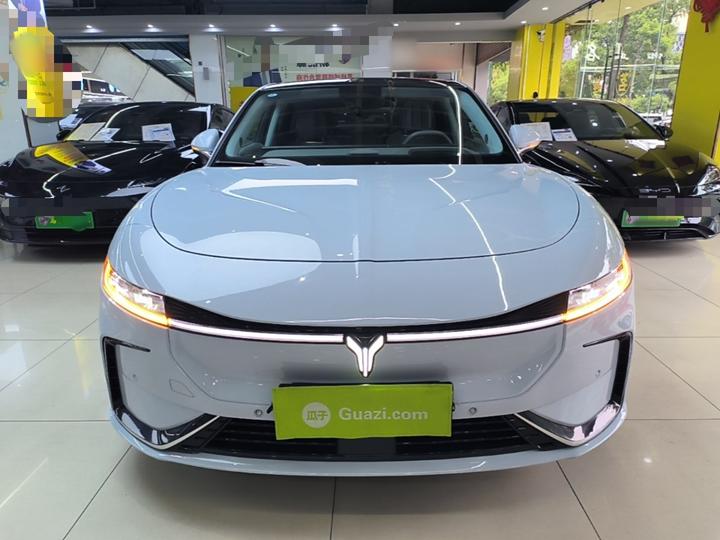 Voyah Passion 2023 AWD Flagship photo 2