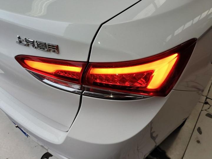Excelle 2021 Facelift Classic 1.5L AT Elite photo 7