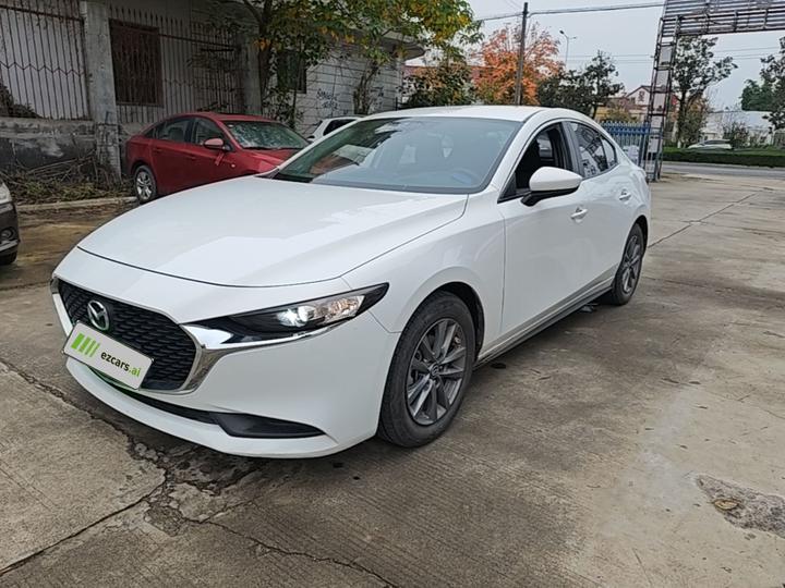 3 Axela 2023 2.0L AT