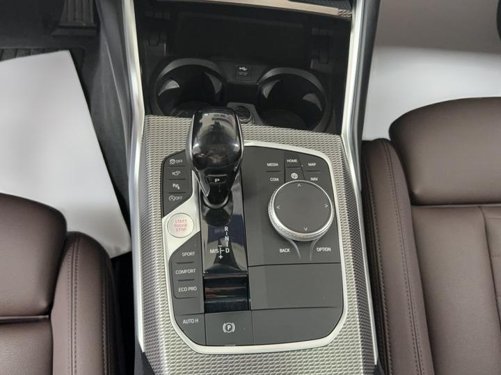 3 Series 2020 Facelift 325i M M Sport Night Package photo 5