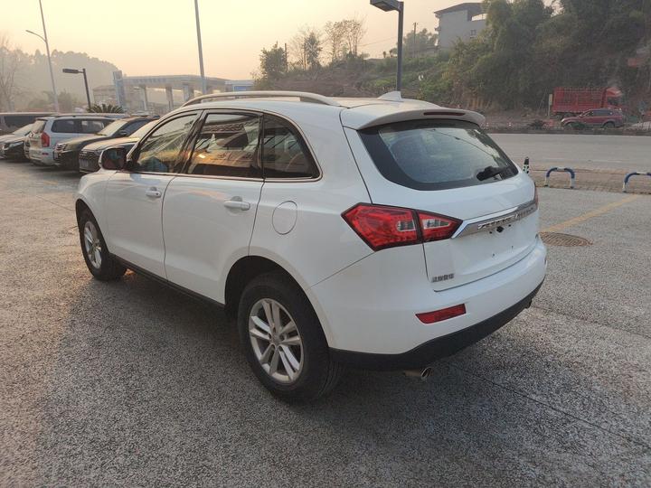 T600 2016 1.5T MT Elite photo 4