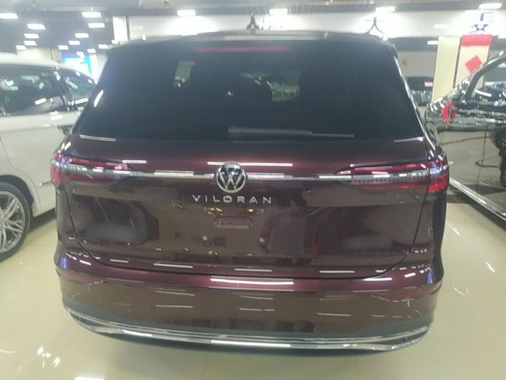 Viloran 2023 380TSI Premium photo 3