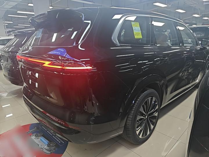 S 2026 235km AWD Qiankun Exclusive + photo 4