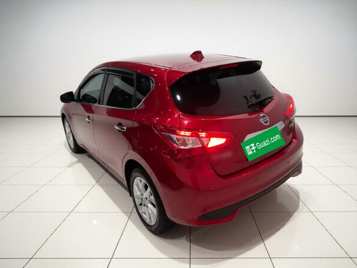 Tiida 2024 1.6L CVT photo 4