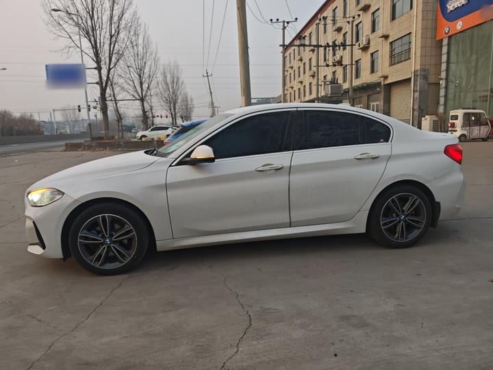1 Series 2021 120i M Sport photo 3