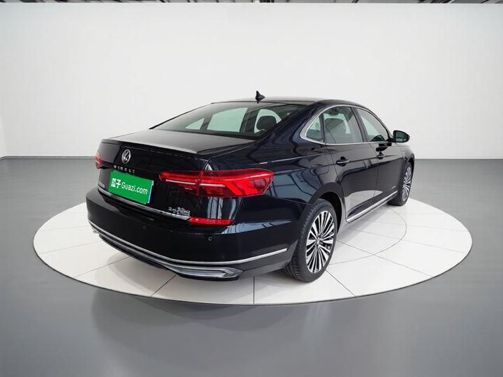 Passat 2020 Facelift 330TSI Luxury China VI photo 4