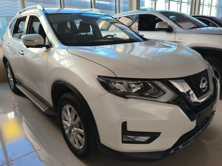 X-Trail 2021 2.0L CVT 2WD XL ITS Comfort Anniversary Edition photo 3