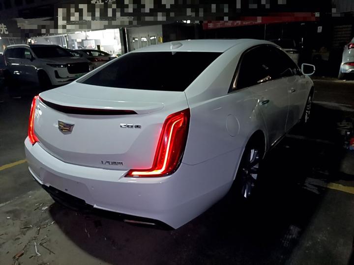 XTS 2018 28T Elite photo 4