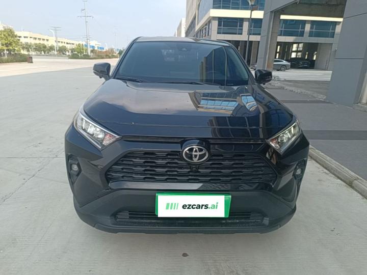 RAV4 2024 2.0L CVT RWD photo 2
