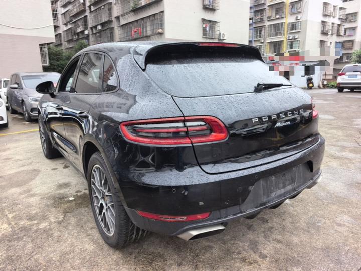 2014 Macan 2.0T photo 4