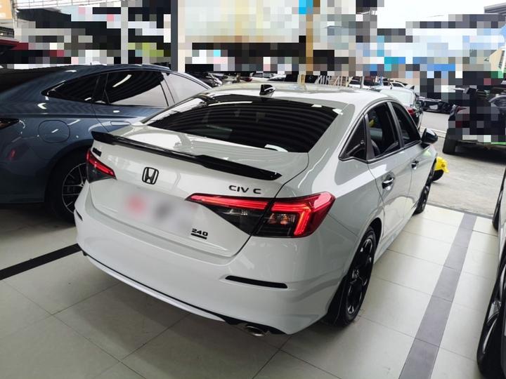 Civic 2022 240TURBO CVT photo 4