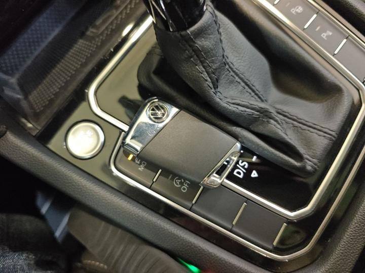 FAW-Volkswagen CC 2021 380TSI photo 8