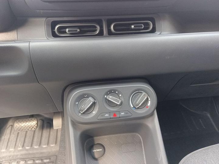 Wuling Hongguang EV 2024 EV 300KM photo 8