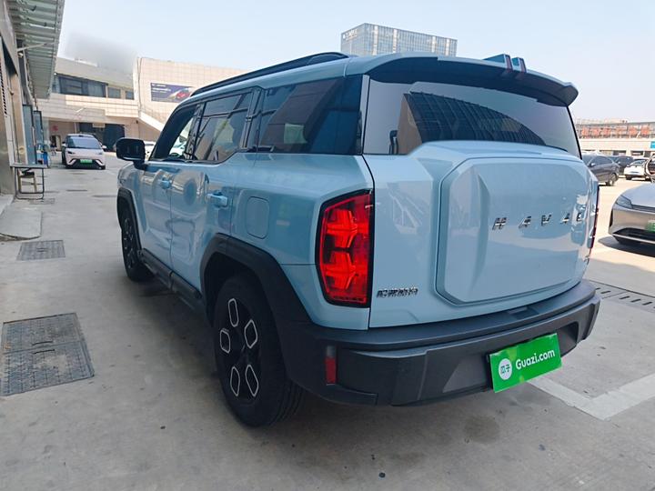 2022 1.5T DCT RWD photo 4