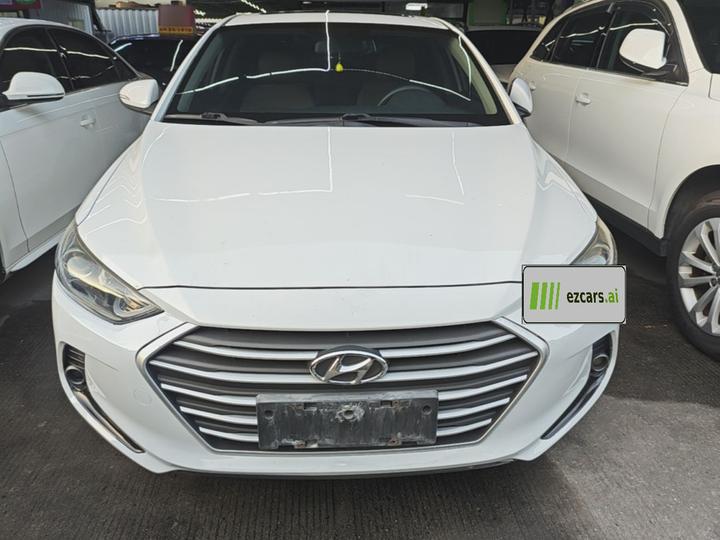 Elantra 2016 1.6L AT Smart Elite photo 2