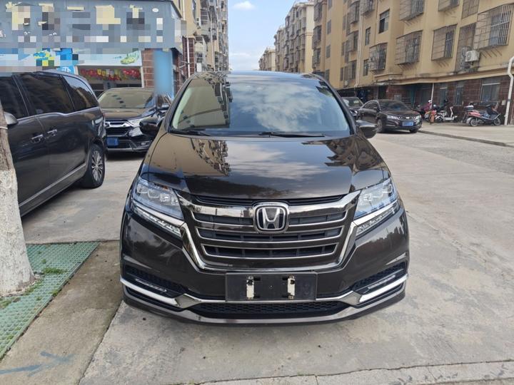 Elysion 2019 2.0L Hybrid Luxury photo 2