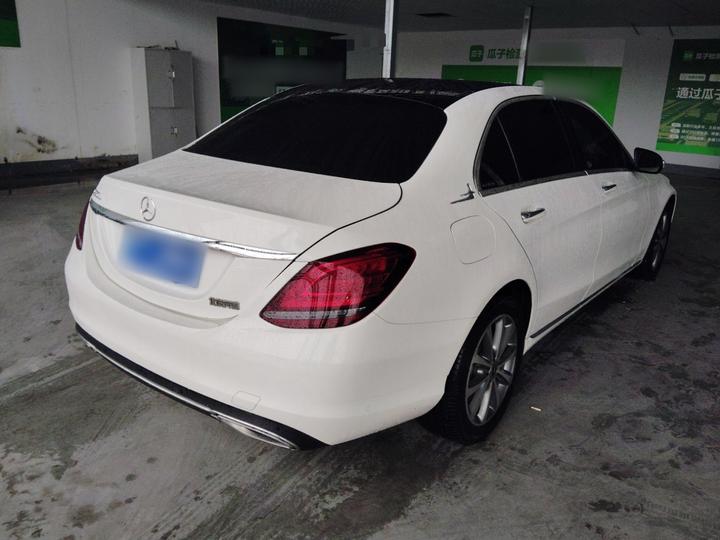 C-Class 2019 C 260 L photo 4