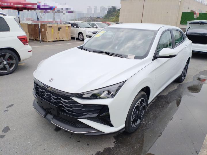 Yixuan 2025 1.5L AT Luxury
