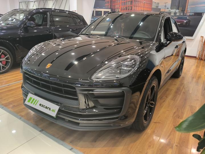 2023 Macan 2.0T