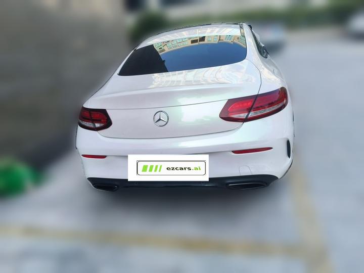 C-Class Imported 2022 C 260 Coupe photo 5