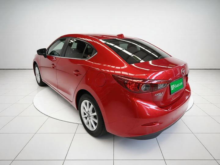3 Axela 2016 Sedan 1.5L AT Luxury photo 4