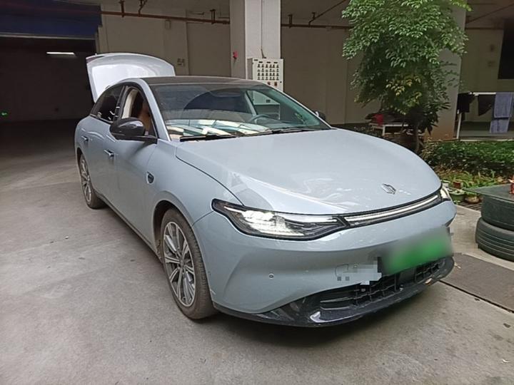 Leapmotor C01 2024 EV 525 Exclusive photo 3