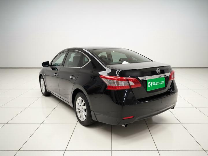 Sylphy 2012 1.6XL MT Luxury photo 4