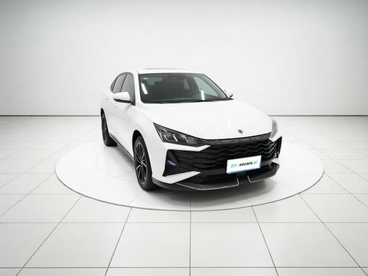 Yixuan 2025 1.5L AT Luxury photo 3