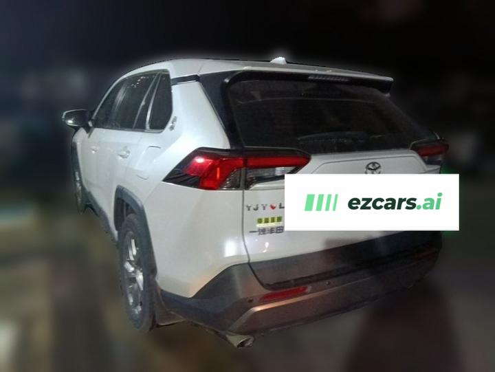 RAV4 2021 2.0L CVT RWD photo 4