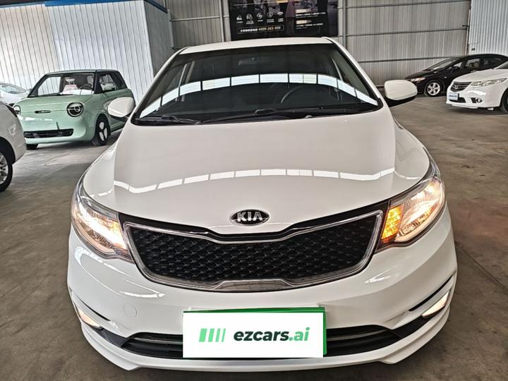 K2 2015 Sedan 1.4L AT GLS photo 2