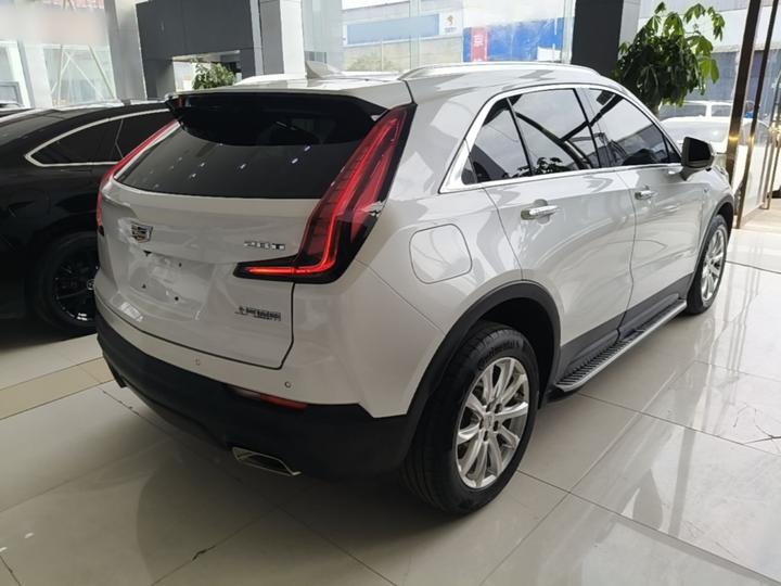 XT4 2022 28T RWD photo 6