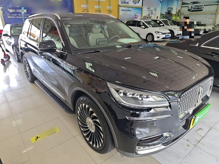 Aviator Imported 2020 3.0T V6 Exclusive photo 3