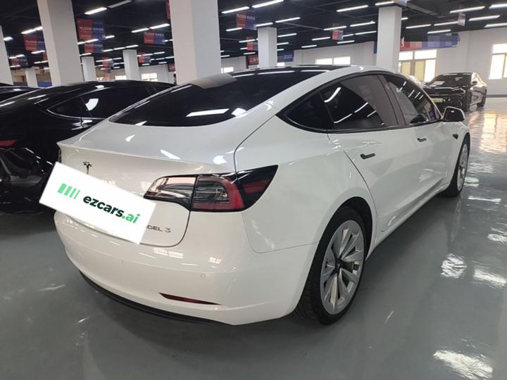 Model 3 2022 RWD photo 4