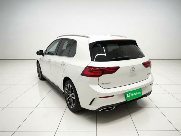 Golf 2023 Facelift 280TSI DSG R-Line Lite photo 4