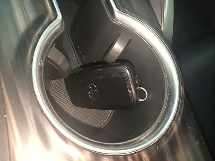 Camry 2018 2.5G Luxury photo 8