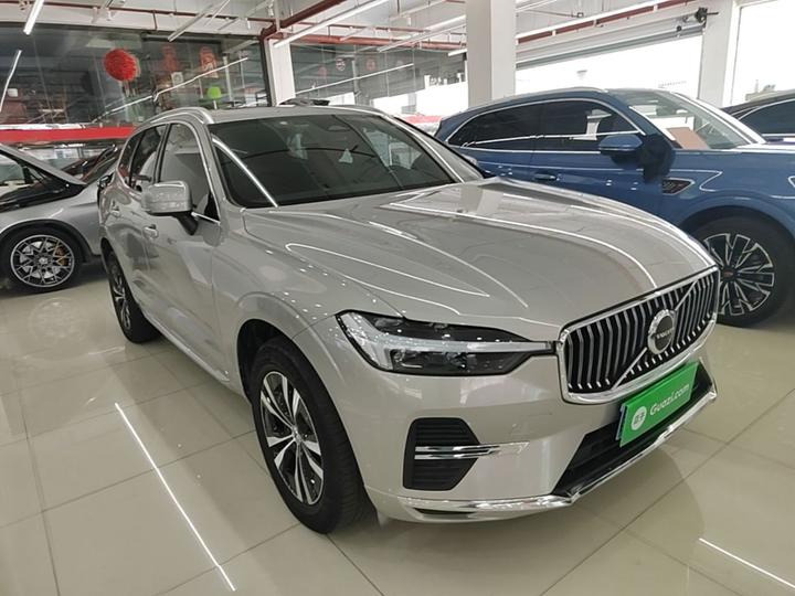 XC60 2022 B5 AWD Luxury photo 3