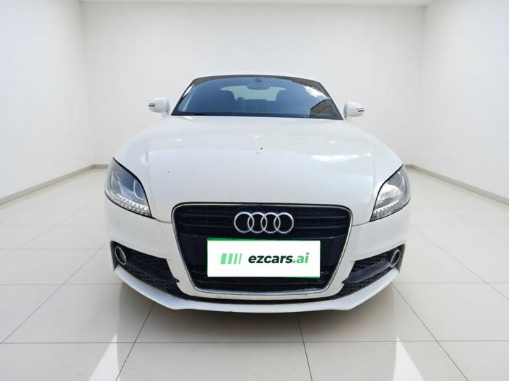 TT 2013 TT Coupe 45 TFSI photo 2