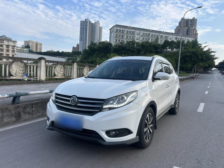 Fengon 580 2016 Facelift 1.5T CVT Luxury