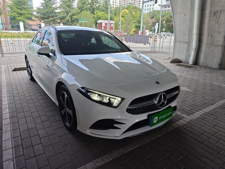 A-Class 2022 Facelift A 200 L Sport Fashion photo 3