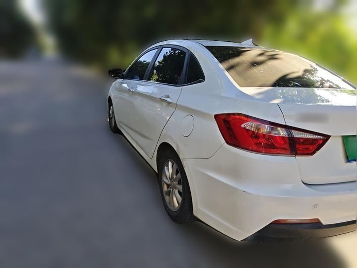 Alsvin V7 2015 1.6L AT IV photo 4