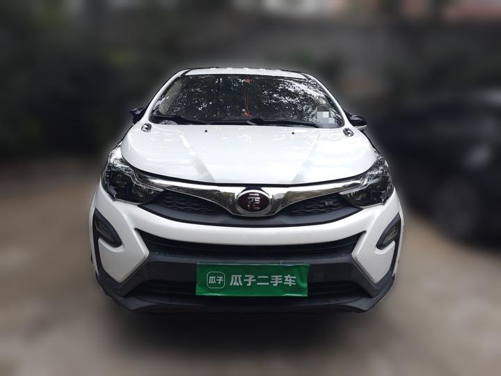 Yuan 2017 1.5L AT Fashion photo 2