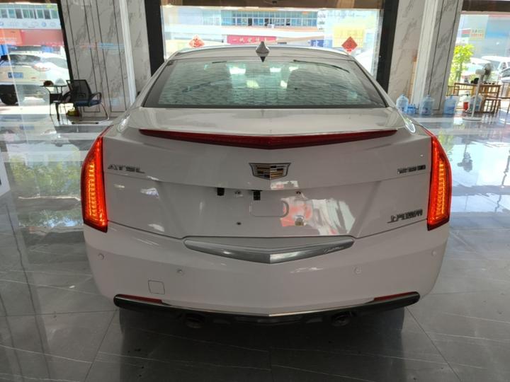 ATS-L 2017 28T Tech photo 3