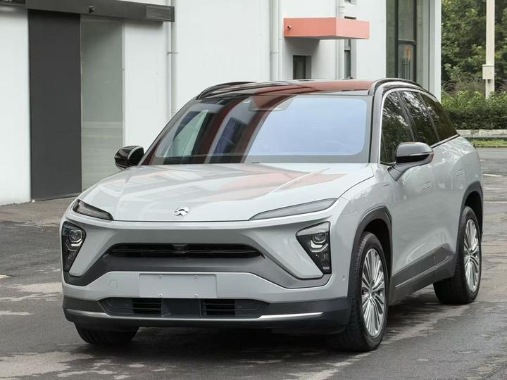 ES6 2020 600KM Sport